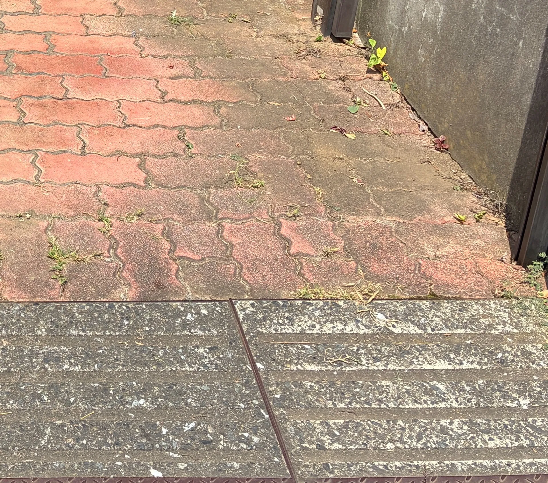 株式会社アクアカッター